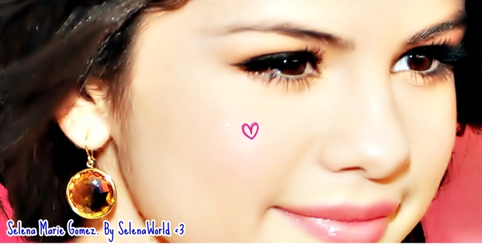 Selena xD - 0   Selena Gomez