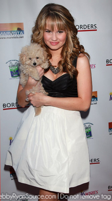 16-Wishes-Premiere-At-Harmony-Gold-Theater-In-Los-Angeles-June-22-2010-debby-ryan-13272557-222-399