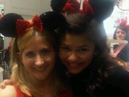 Forever 21 VIP Event With Minnie Mouse - I know Guys