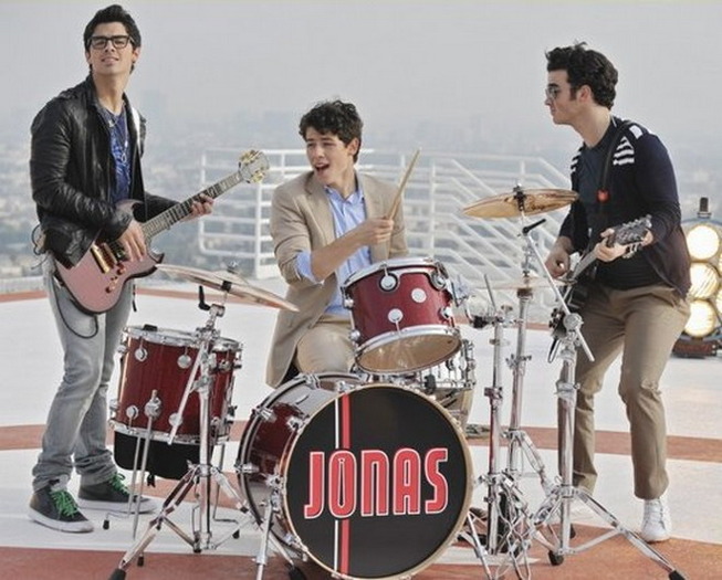 3 - Jonas Brothers