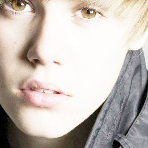 Bieber-eyes-justin-bieber-12727643-500-500