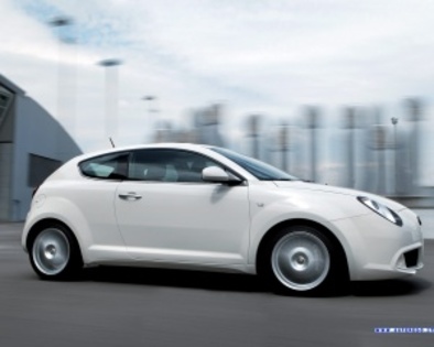 Alfa_romeo_MiTo_176