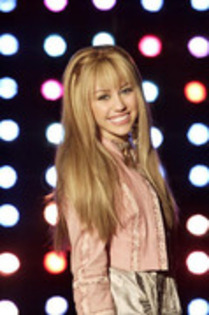 19001118_RSJIYMOBK - Aa-Hannah Montana Photoshoot 03-aA