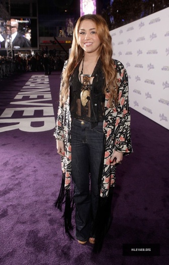 > Never Say Never Premiere <