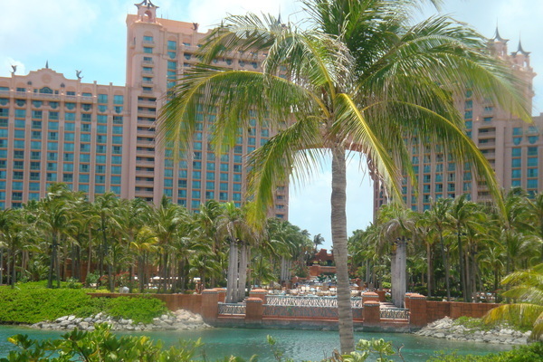 our hotelly.. the Atlantis - Bahamas__YaaY