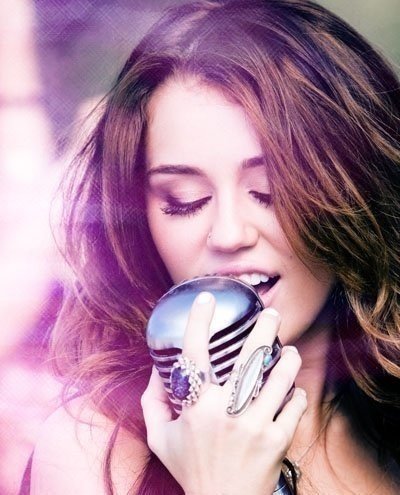 miley-miley-cyrus-10251583-400-495 - Miley Nice Girl My idol