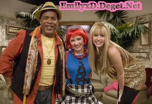 2 - Backstage Hannah Montana