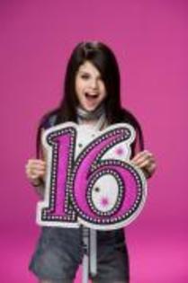 16 - love selena