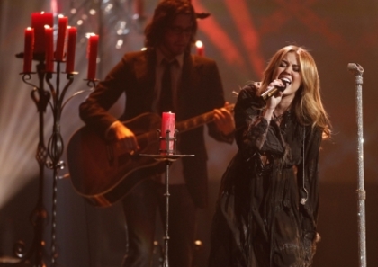 American Music Awards 2010 - Performance [21st November]