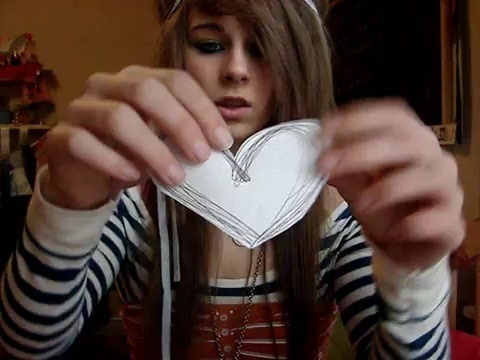 Oh that heart is broken when YOU r going to talk with her again ! - Randomsss