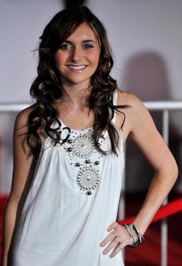 High-School-Musical-3-Premiere-alyson-stoner-2615860-407-594