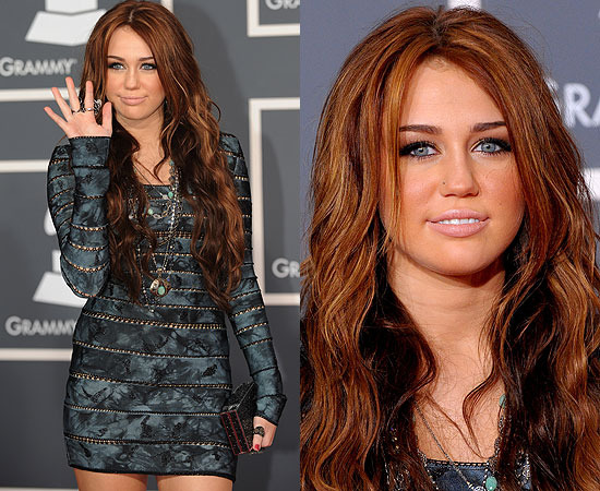 miley-cyrus-grammys-2010