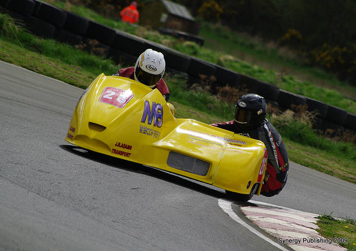 IMGP5345 - East Fortune April 2009 Sidecars