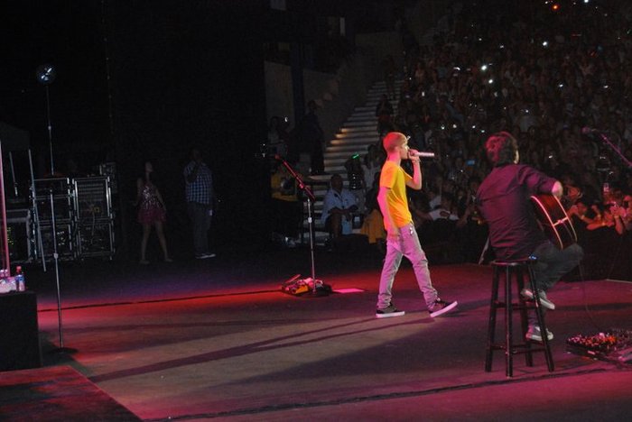  o .Selena Gomez Concert . (34)