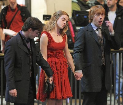 normal_onset-dh-313 - On set with Dan and Rupert-april 21st 2009