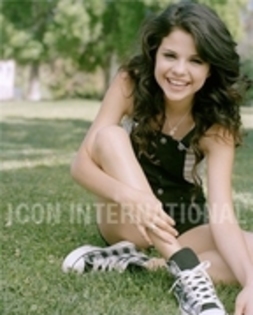 Selly Gomez is my angel (774) - Some pics with Selly