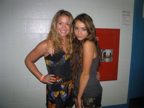 miley-008712 (4)