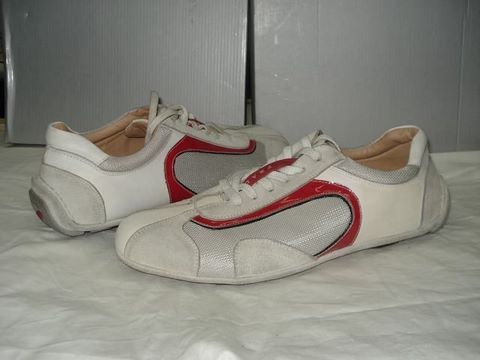 123 (107) - Prada shoes