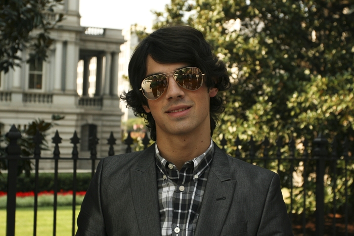 JoeJonasBros-6219[1]