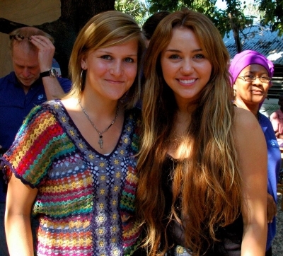 normal_172725_1784412243799_1044290218_32051725_1496227_o-1 - Only Miley is real MileyRayCyrus