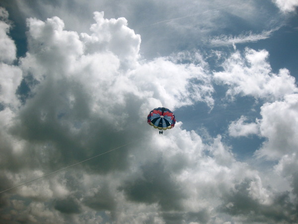 Parasailing with jennaaa :)