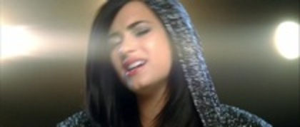 demi l rememebr decem (27) - I am back