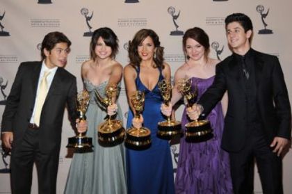 normal_052 - Selena Gomez Award Shows 2OO9 September 12 Arts Emmy Awards