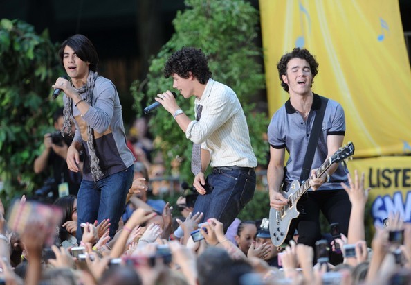 The Jonas Brothers Perform On ABC's Good Morning America (5)