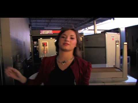 1 - Demi Lovato - Behind the Scenes of Burnin Up Tour
