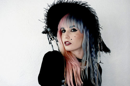 Hard Candy Gothic Witch (6)
