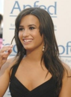 demmez (43) - all what you have to know about demi lovato