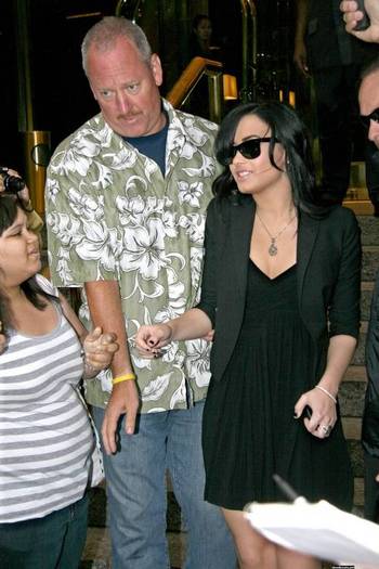 1 - Leaving the Hotel - July 23rd 2009