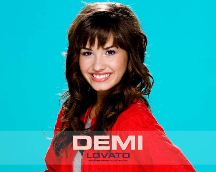 Demi Lovato (2)