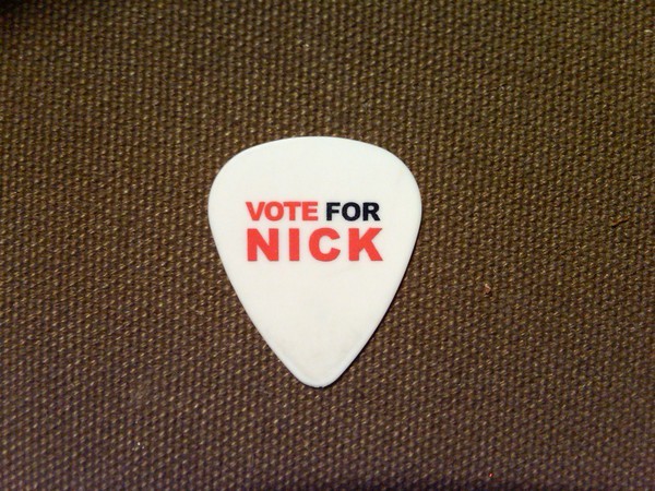 Nick-Jonas-Guitar-Pick