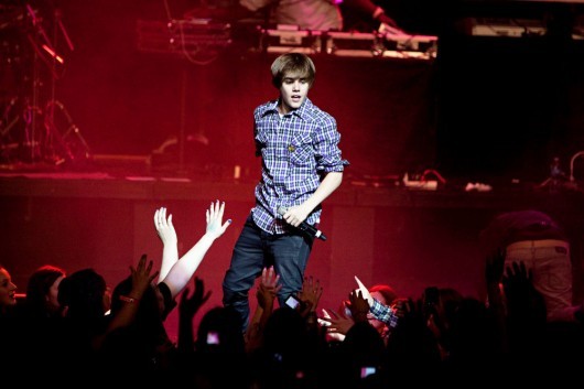 Justin in concert