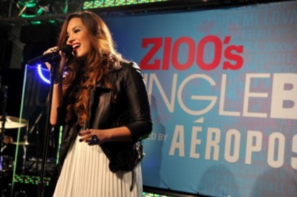 Jingle Ball 2011 (Stage) - 6