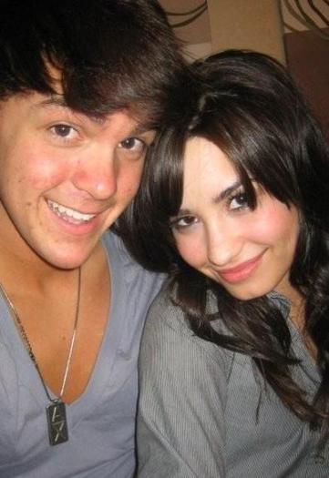normal_02 - Demi and Liam