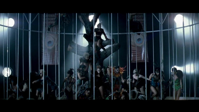 Miley Cyrus - Can\'t Be Tamed 064