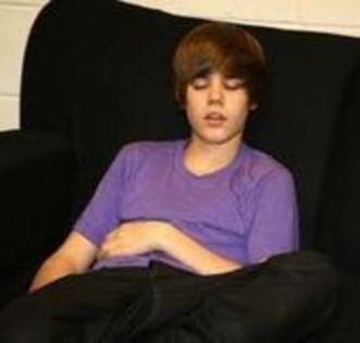 shhh speeping - Justin Bieber  shhh sleeping