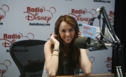 radio 3 - 0 Radio Disney