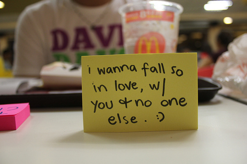 fall in lovee ' >:D< only with you.