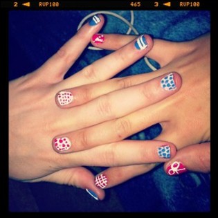 did nails with my sissster #thisjusthappened