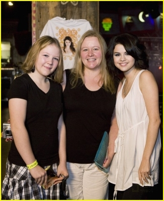 All my pictures with Selena Gomez (10)