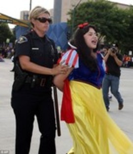 Forum - Disney Police