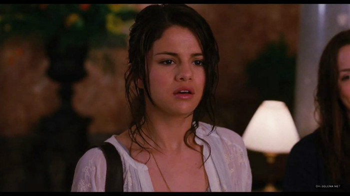 -Monte-Carlo-International-Trailer-selena-gomez-22706438-1280-720