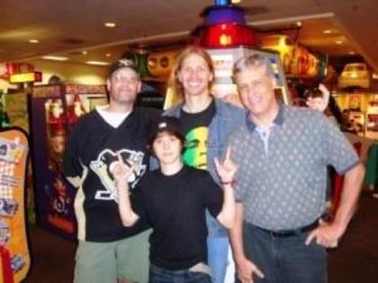 the guys from 93.7 me @ Chuck E Cheesse