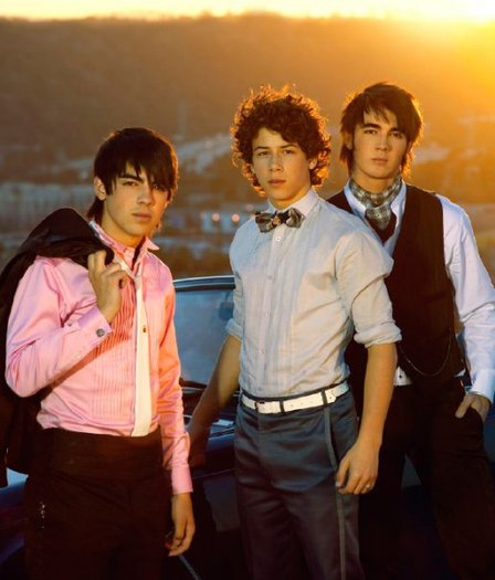 n5836432901_176758_7650 - Jonas0_Brothers0_My0_Idols0_4_0