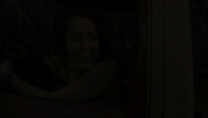miley cyrus when I look at you screencaptures 06 (6)