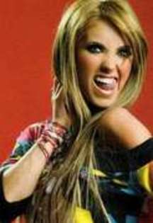 anahi (7)