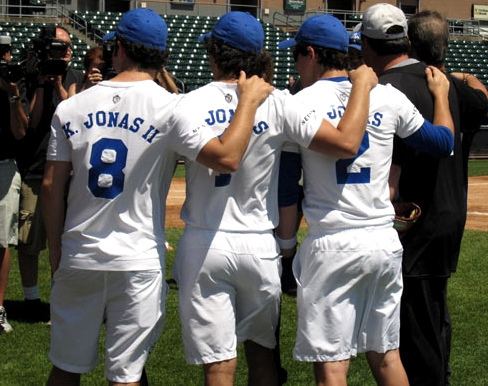 Jonas Brothers Out Playing Baseball in Tacoma (8)